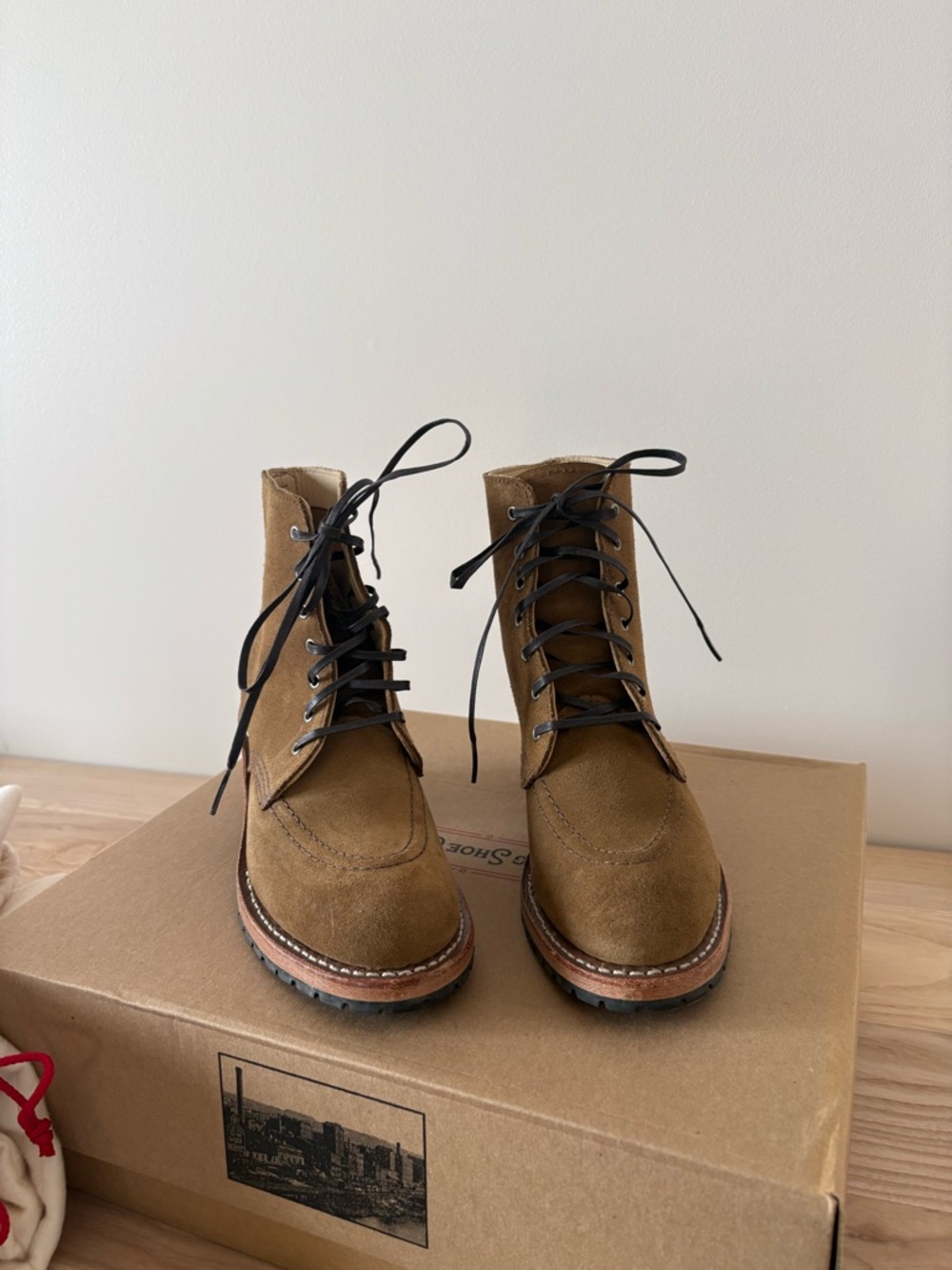 Women’s Red Wing Shoes Suede Lace-Up Ankle Boots in Olive Brown (2nd) - Picture 3 of 4